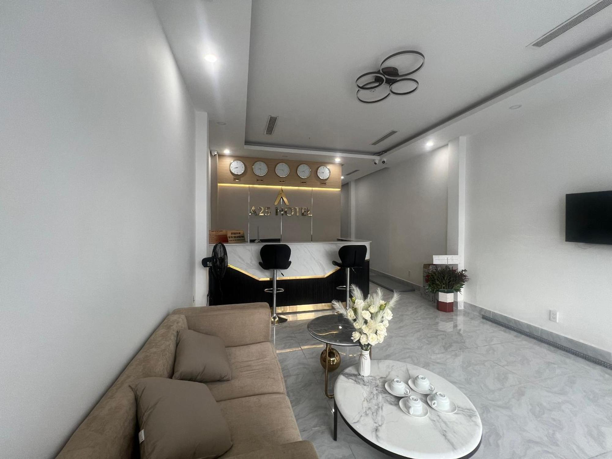 A25 Hotel - 14 Ho Huan Nghiep โฮจิมินห์ซิตี้ ภายนอก รูปภาพ
