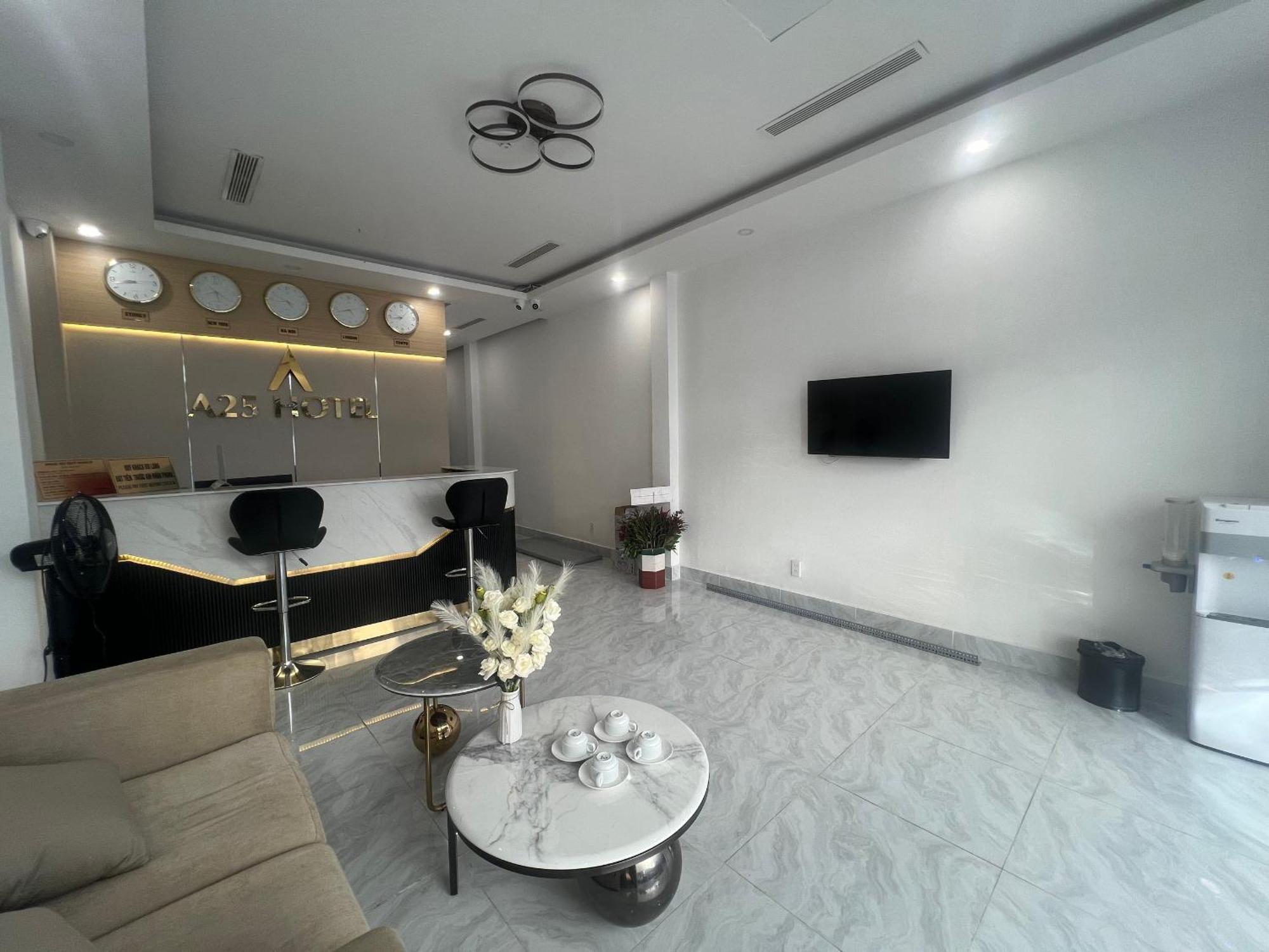 A25 Hotel - 14 Ho Huan Nghiep โฮจิมินห์ซิตี้ ภายนอก รูปภาพ