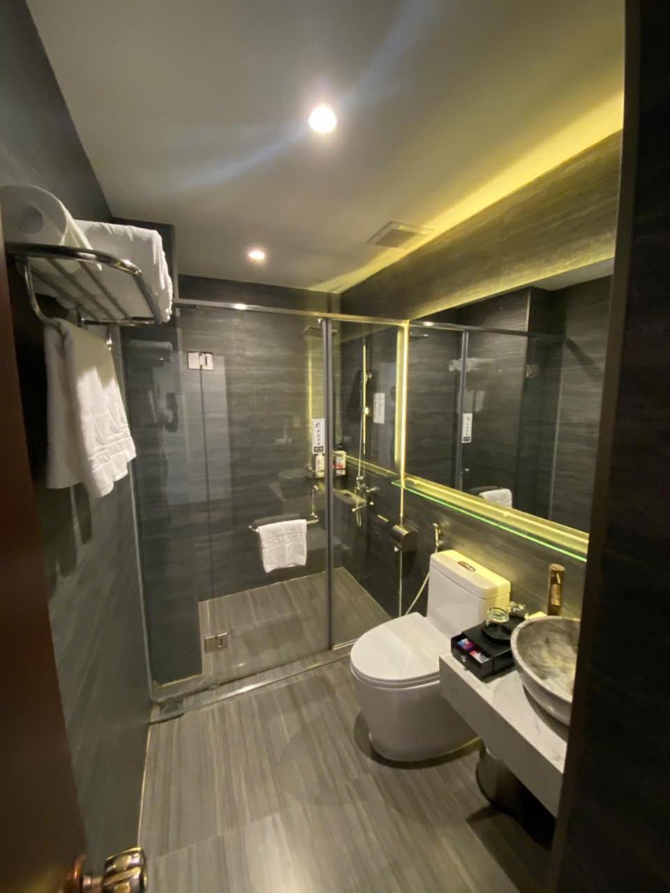 A25 Hotel - 14 Ho Huan Nghiep โฮจิมินห์ซิตี้ ภายนอก รูปภาพ