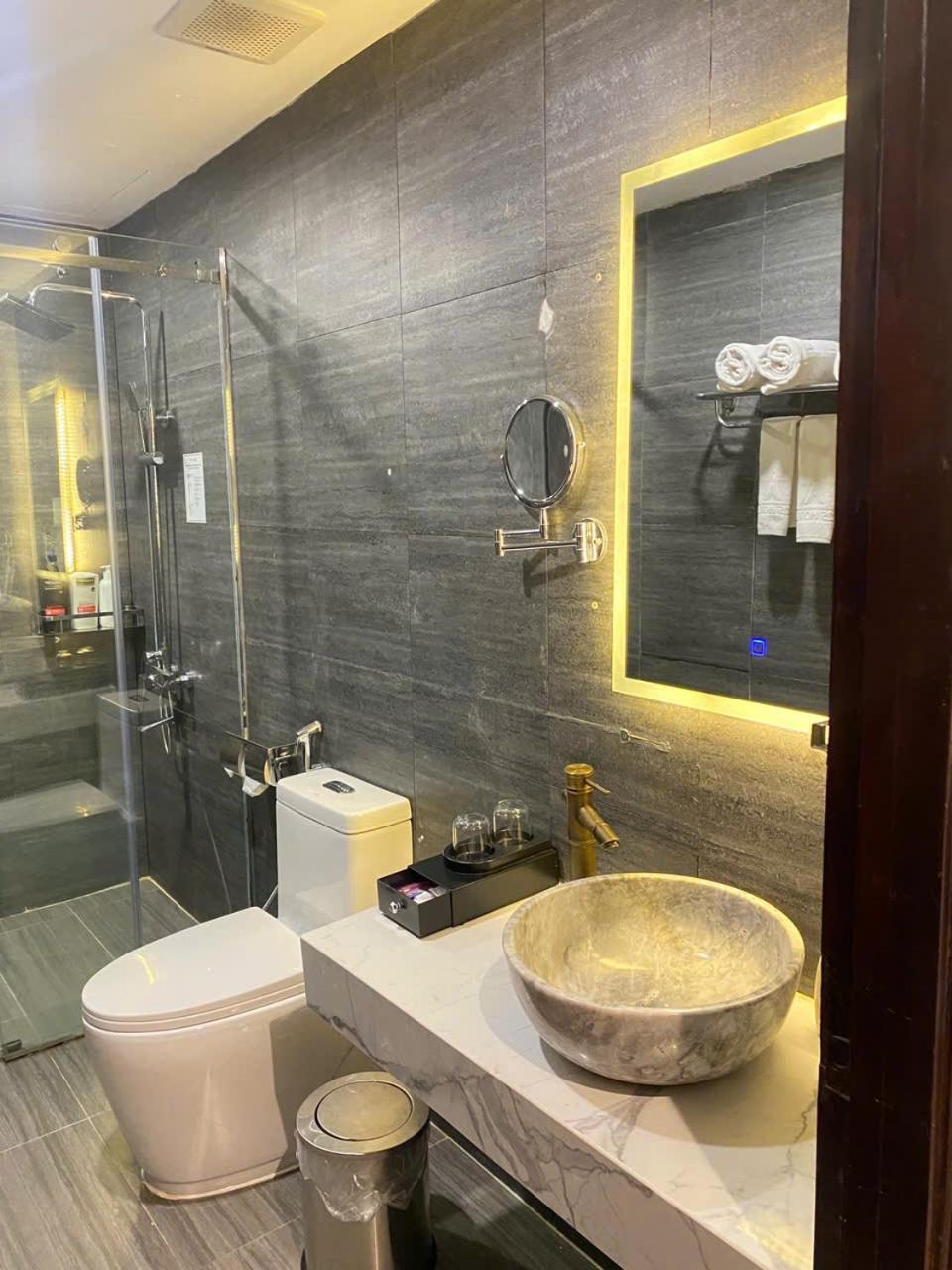 A25 Hotel - 14 Ho Huan Nghiep โฮจิมินห์ซิตี้ ภายนอก รูปภาพ